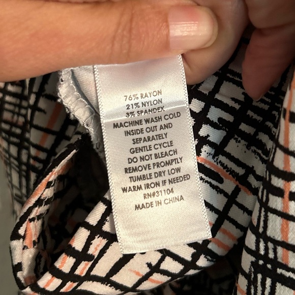 New Directions Bermuda Shorts, Women’s 12 - Picture 4 of 4